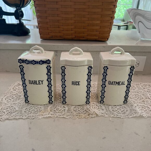Matching Set 3 Barley, Rice, Oatmeal Dek 1623 Ges Geschatzt Porcelain Canisters - Picture 1 of 11
